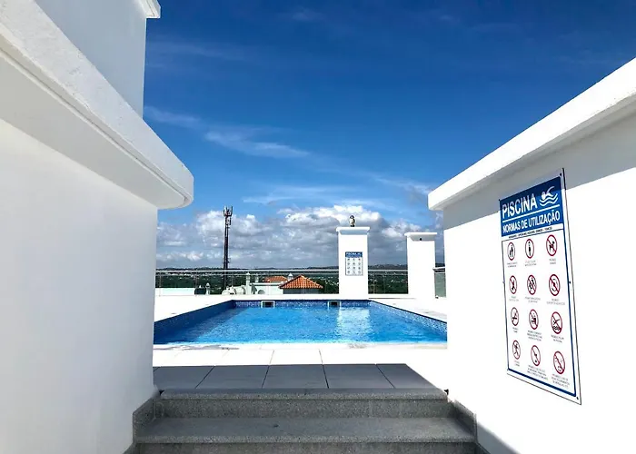 Falesia L Roof Pool * Albufeira