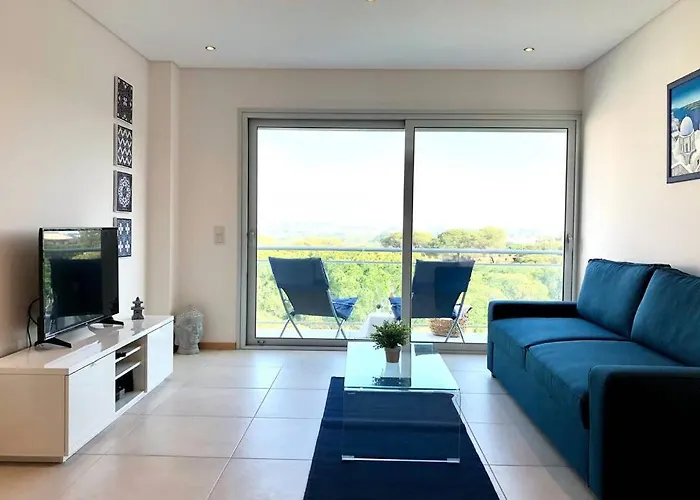 Falesia L Roof Pool * Albufeira
